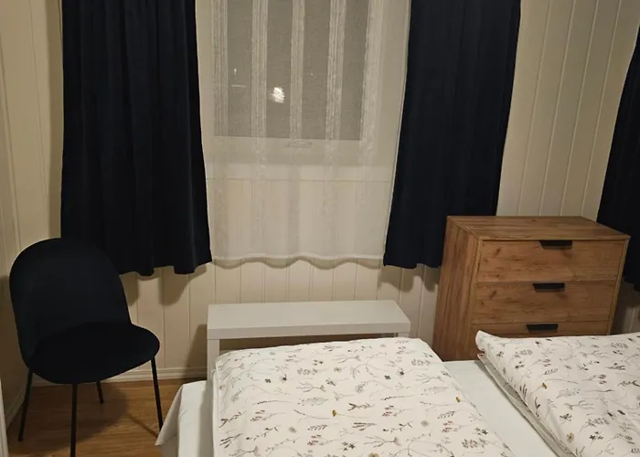 At Lofoten. Molnarodden. Appartement Sund (Nordland)